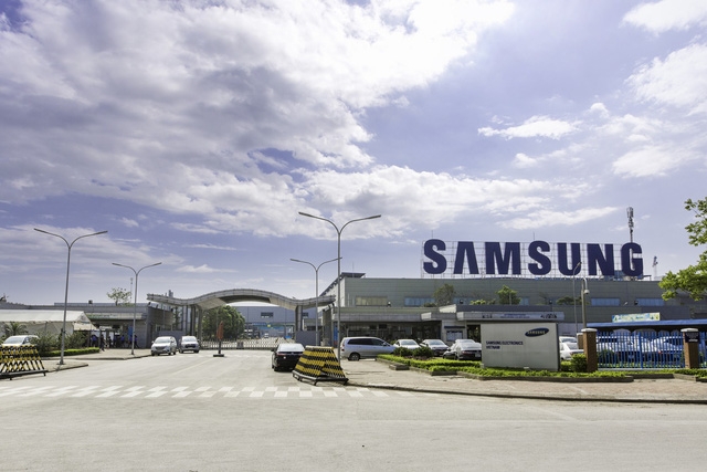 few korean businesses in vietnam mull returning home survey